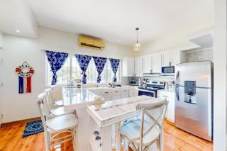Walk to Tamarindo Beach! Condo w/ 2 Balconies - 1