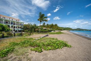 Oceanfront 3BR Condo in Playa Potrero - 7