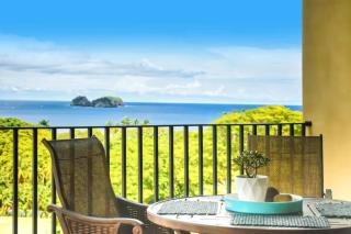 Playa Hermosa Penthouse: Ocean Views, 2 Pools - 0