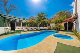 Playas del Coco Condo w/ Pool: Near Beach! - 9