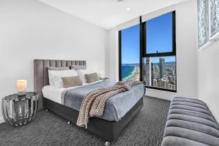 Massive 4BDR APT Stunning Ocean Views - 9