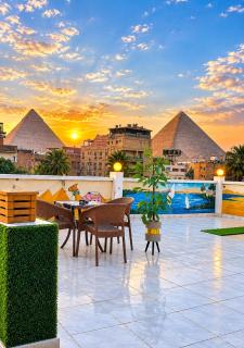 Star Plaza Pyramids View - 9