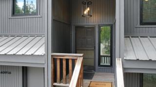 The happy camper Sleeps 10 Game Room and BBQ - 2