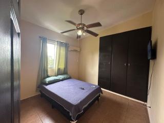 Apartamento 2R 2BA WiFi Parking Privado AC SUPER CENTRICO - 8