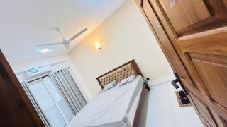 Royal T residents - 2
