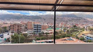 6BR - 6 Private Baths - WiFi - Near Airport - 1