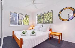 Noosa River Views - Light & Bright on Weyba Rd - 1