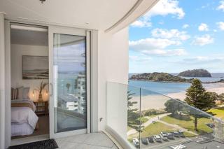 Sunrise to Sunset Ocean Harbour Views Pool Spa Gym - 3