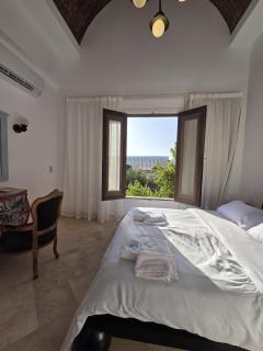 South Marina - The Cine Loft- 2BDR - 7