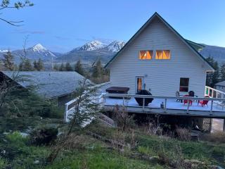 House on the Hill at Kelli Creek Alaska - 9