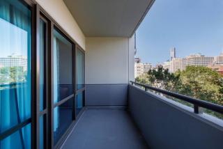 Modern Nomads City Bound Spacious Suite Indoor Pool & Balcony - Melbourne - 1