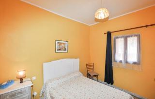 2 Bedroom Gorgeous Home In Feuilla - 7
