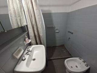 Casa con cochera - 9