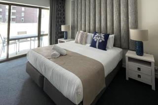 Modern Nomads Studio with Heated Pool In The Heart of Melbourne CBD - Melbourne - 0