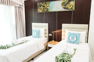 Grand Blue Beach Hotel - 9