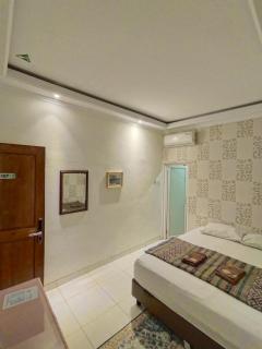 The Cabin Purwokinanti Hotel - 9