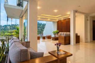The Dorwin Heights - 5