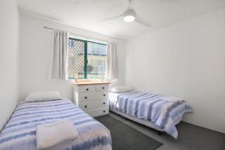 Lindomare Unit 10, 11 Orvieto Tce, Kings Beach - 7