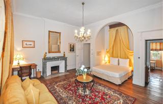 Luxurious Home In Montaut With Private Swimming Pool, Can Be Inside Or Outside - 1