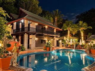 Boomerang Village Resort Kata - 1
