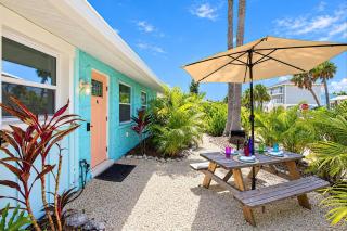 Full Duplex, Steps to the Beach, King Bed Masters - 7