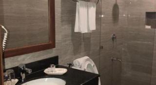 Hotel Veniz Legarda - 4