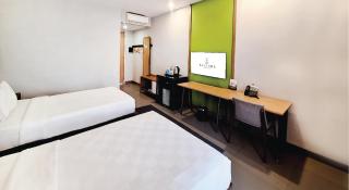 The Balcone Suites & Resort - 8