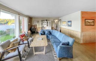 3 Bedroom Cozy Home In Mandal - 7