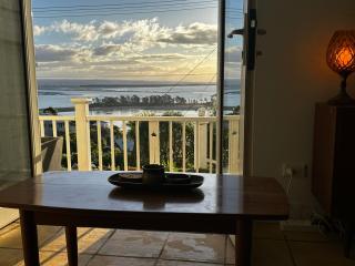 Retro Seaview Studio - 0