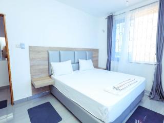 Allure BNBs - 5