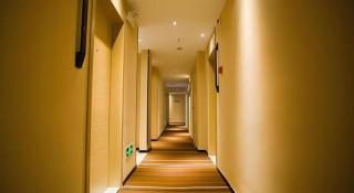 City Comfort Inn Deyang Wenmiao Square Gymnasium - 6