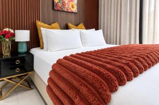 The Signature Luxury Stay - 0