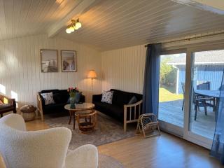 Renovated Holiday Home In Grønhøj With A Hot Tub - 1