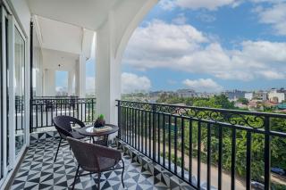 The Altruist Gurugram Hotel - 3