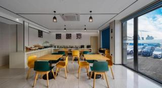 City Comfort Inn Shaoguan Biguiyuan Phoenix City Gold Village - 6