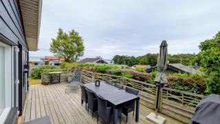 Cozy Holiday Home Near The Beach - 7