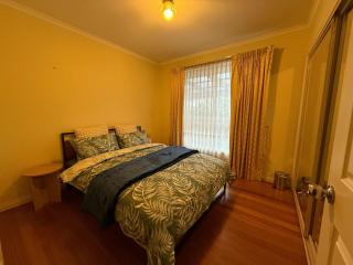 Private Room Home Feels Bentleigh 1 min to train - 9