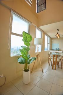 EDSA Heights Ama Tower Unit 3305 Loft Penthouse Unit - Manila - 8
