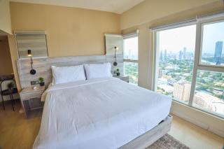 EDSA Heights Ama Tower Unit 3305 Loft Penthouse Unit - Manila - 6