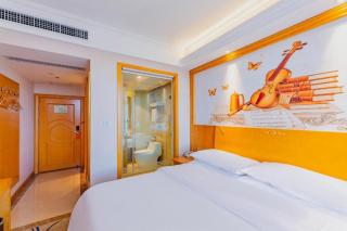 Vienna Hotel Jilin Dunhua High-Speed Railway Station - 1