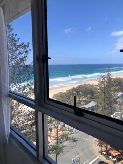 Surfers Chateau - 9