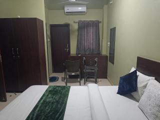 FabHotels Willowcrest - 7