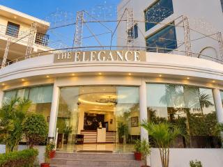 The Elegance Resort - 3