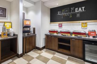 Hampton Inn by Hilton Halifax Downtown - 6