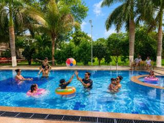 The Elegance Resort - 1