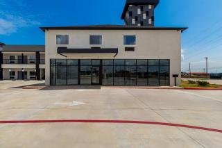 Clarion Pointe Port Lavaca - 8