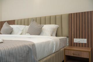 Hotel Shoolin Comforts - 8