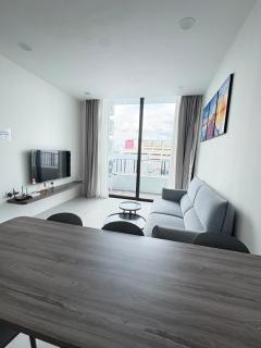 Podium Kuching 3BR Homestay by Pakboy - 3