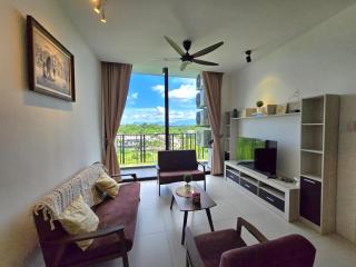 Podium Kuching 3BR Homestay by Pakboy - 2