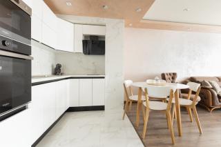 RICH 3 Apartment - 8